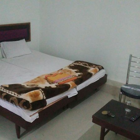 Hotel New Ashoka Prayagraj Exterior photo