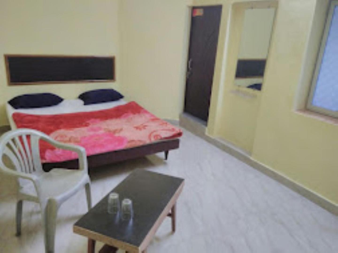 Hotel New Ashoka Prayagraj Exterior photo
